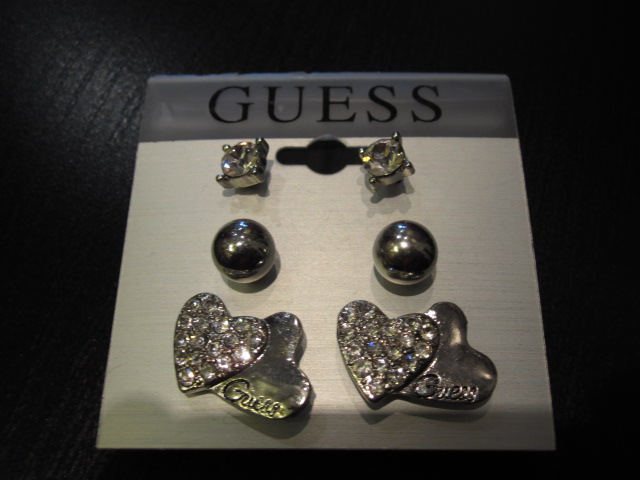 nunice GUESS 605360165354